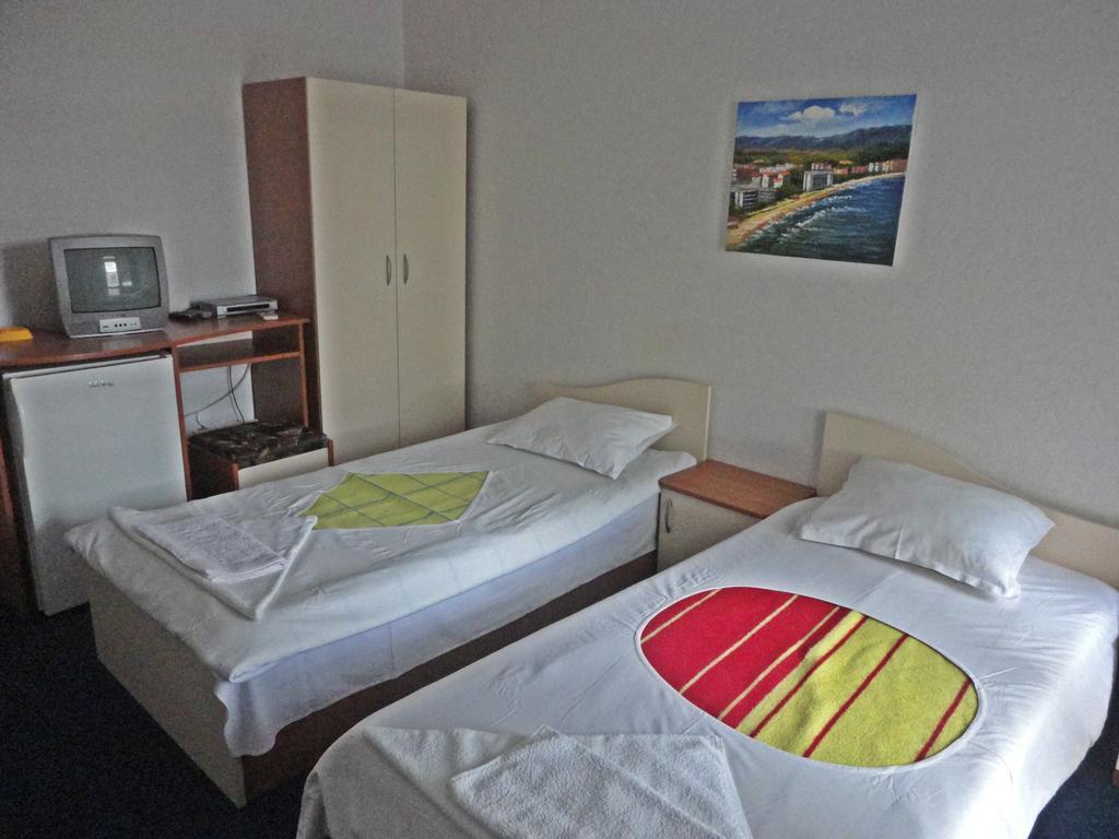 Guest Rooms Casa Luba Sveti Vlas Oda fotoğraf